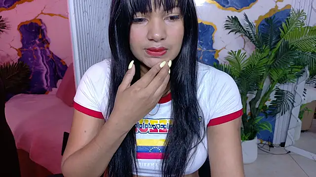 Snapshot of Lexy_tay chatting on 06/17/26, 12:07 Lexy tay online show from 06/17/26, 12:07