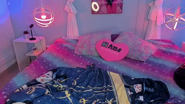 Hannahpage online show from 09/26/25, 11:47