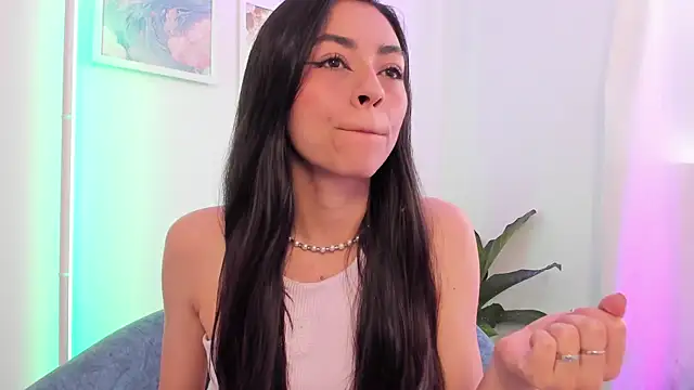 canelleGarces online show from 10/10/25, 04:50