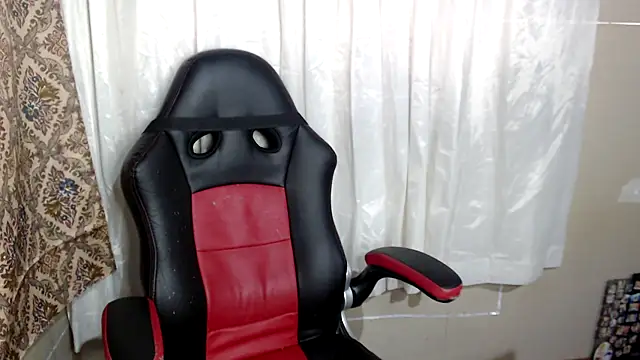 Snapshot of jacobbiker chatting on 11/16/25, 04:34 jacobbiker online show from 11/16/25, 04:34