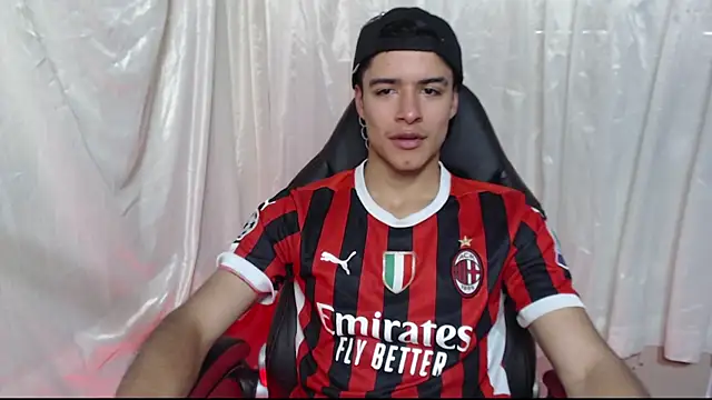 Snapshot of jacobbiker chatting on 12/01/25, 06:02 jacobbiker online show from 12/01/25, 06:02