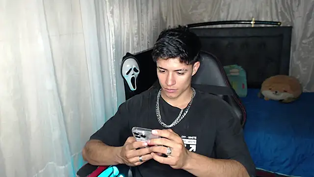 Snapshot of jacobbiker chatting on 02/10/26, 01:32 jacobbiker online show from 02/10/26, 01:32