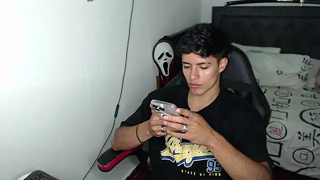 Snapshot of jacobbiker chatting on 03/12/26, 02:07 jacobbiker online show from 03/12/26, 02:07