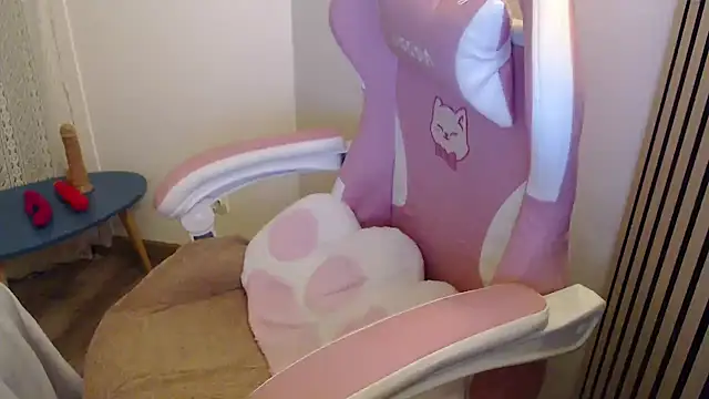 Snapshot of la_marseillaise chatting on 03/05/26, 09:11 la marseillaise online show from 03/05/26, 09:11