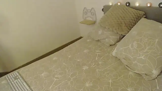 Snapshot of la_marseillaise chatting on 03/10/26, 09:09 la marseillaise online show from 03/10/26, 09:09