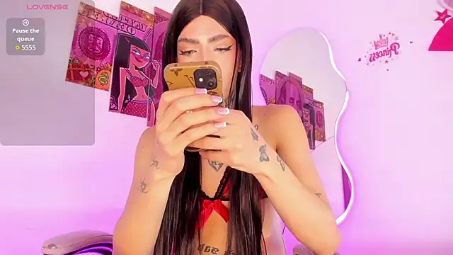 Rachell coollins online show from 12/22/25, 09:12