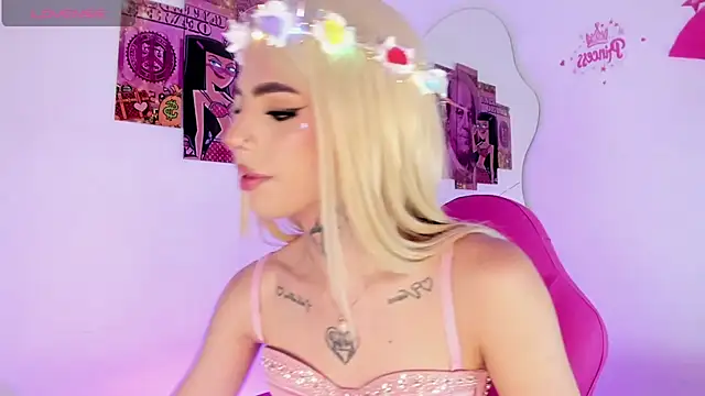 Snapshot of Rachell_coollins chatting on 01/15/26, 10:02 Rachell coollins online show from 01/15/26, 10:02