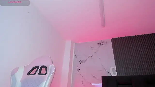 chloesagee online show from 06/22/26, 11:24
