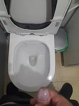 Snapshot of ratoncito_3 chatting on 03/15/26, 02:28 ratoncito 3 online show from 03/15/26, 02:28