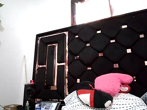 vegacristal88 online show from 11/26/25, 09:16