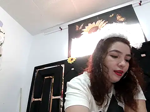 vegacristal88 online show from 12/17/25, 03:18