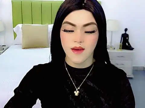 Snapshot of nathalialoes1 chatting on 09/27/25, 07:30 nathalialoes1 online show from 09/27/25, 07:30