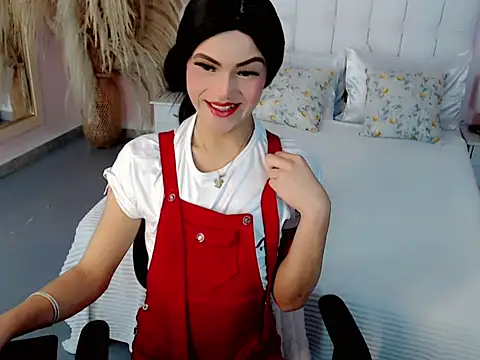 Snapshot of nathalialoes1 chatting on 10/01/25, 07:53 nathalialoes1 online show from 10/01/25, 07:53