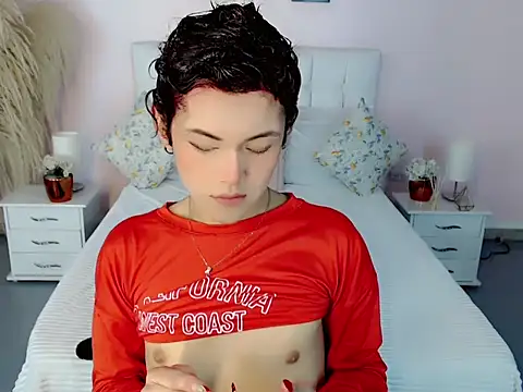 Snapshot of nathalialoes1 chatting on 10/27/25, 07:07 nathalialoes1 online show from 10/27/25, 07:07