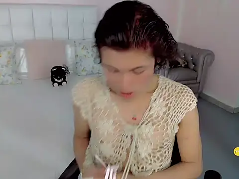 Snapshot of nathalialoes1 chatting on 11/17/25, 07:19 nathalialoes1 online show from 11/17/25, 07:19