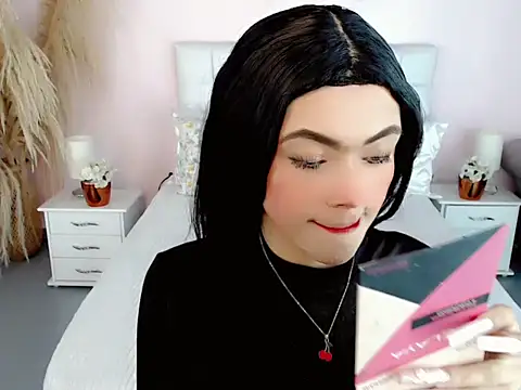 Snapshot of nathalialoes1 chatting on 11/18/25, 09:52 nathalialoes1 online show from 11/18/25, 09:52