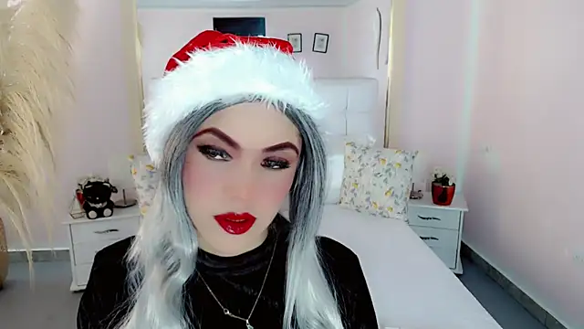 Snapshot of nathalialoes1 chatting on 12/13/25, 08:14 nathalialoes1 online show from 12/13/25, 08:14