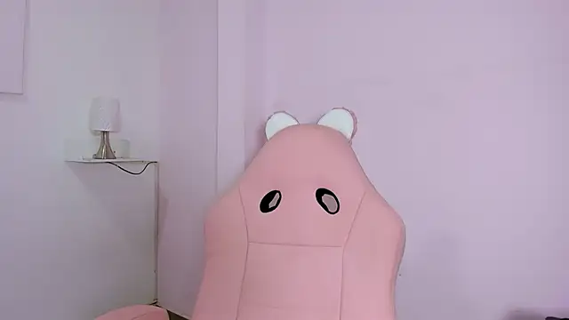 milk candy18 online show from 11/22/25, 11:20