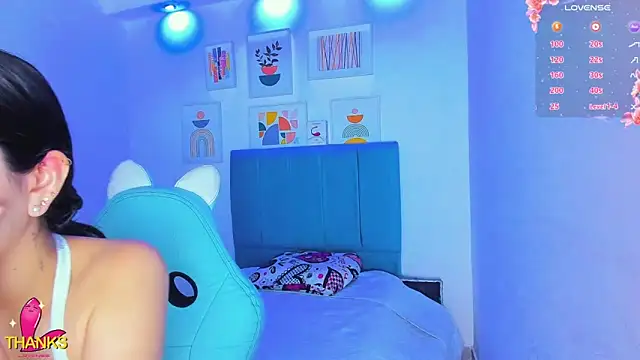 milk candy18 online show from 12/17/25, 10:43