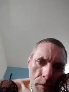 jarjar83 online show from 04/23/26, 12:29