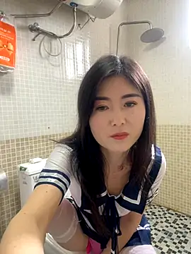 xtt1689999 online show from 11/10/25, 03:49