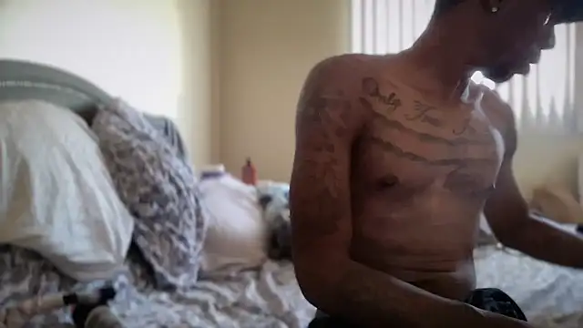 Snapshot of BBCGottii chatting on 11/28/25, 10:01 BBCGottii online show from 11/28/25, 10:01