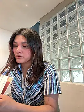 Snapshot of sisylucky chatting on 05/04/26, 03:41 sisylucky online show from 05/04/26, 03:41