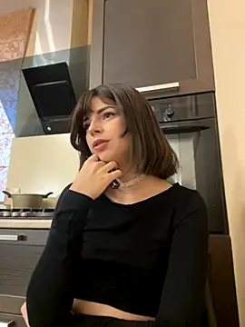 Miranda Kerry online show from 09/21/25, 06:15