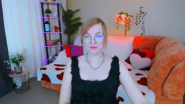 YourUniverser online show from 06/09/26, 09:32