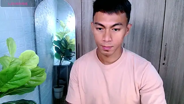 PinooyMilker online show from 02/25/26, 06:12