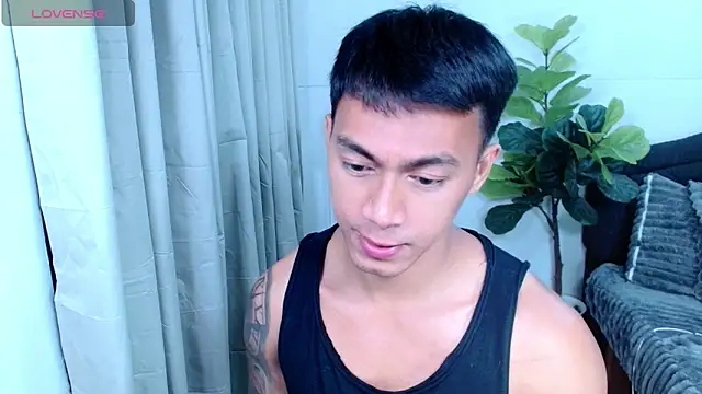 PinooyMilker online show from 06/22/26, 03:31