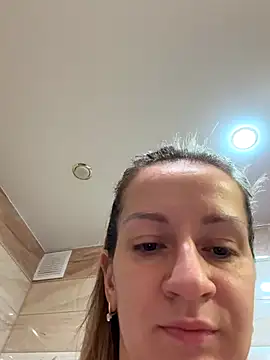 EvvaMur online show from 10/31/25, 12:55