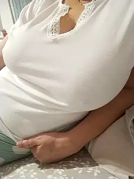 zerdaliii online show from 11/04/25, 07:46