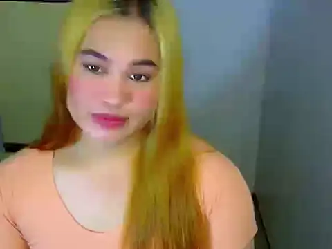 Snapshot of Annierose_ts chatting on 02/20/26, 09:15 Annierose ts online show from 02/20/26, 09:15