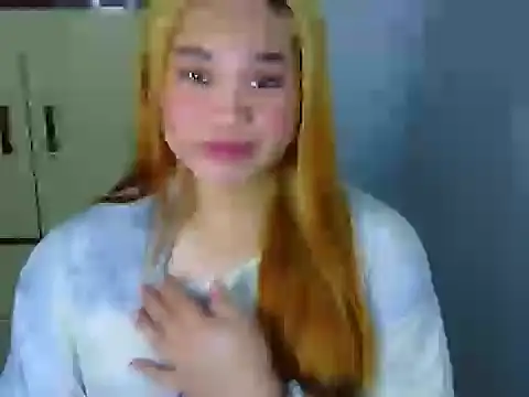 Snapshot of Annierose_ts chatting on 02/23/26, 05:10 Annierose ts online show from 02/23/26, 05:10