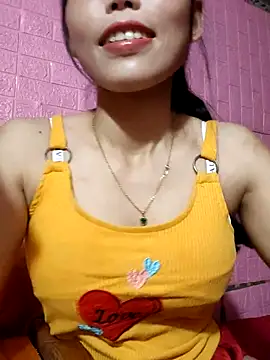 Snapshot of Ingrid428 chatting on 09/15/25, 03:12 Ingrid428 online show from 09/15/25, 03:12