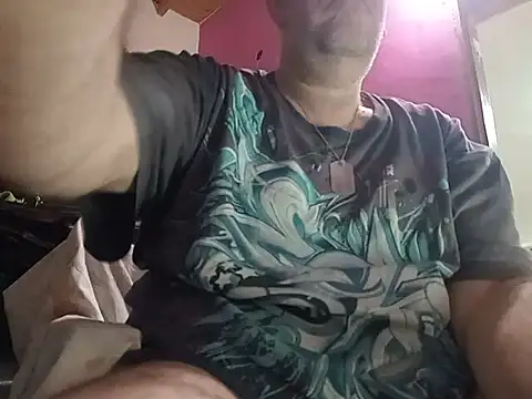 Snapshot of BabyBearMilk chatting on 05/11/26, 04:04 BabyBearMilk online show from 05/11/26, 04:04