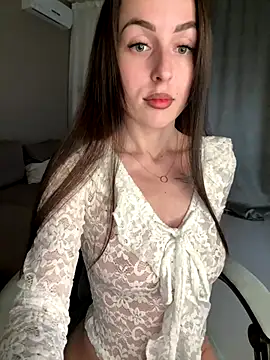 SakuraSara online show from 09/15/25, 04:07