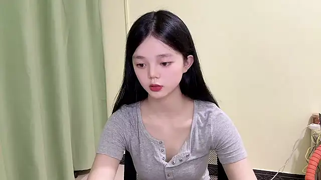 Nicole-13 online show from 09/15/25, 10:59