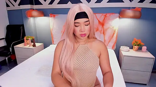 EmilyZahar online show from 10/23/25, 12:59