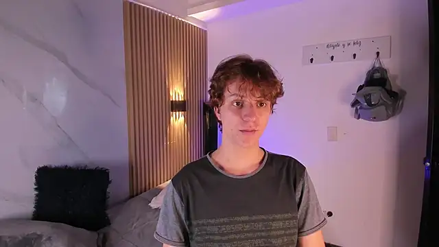 IM DAREN online show from 12/23/25, 03:04