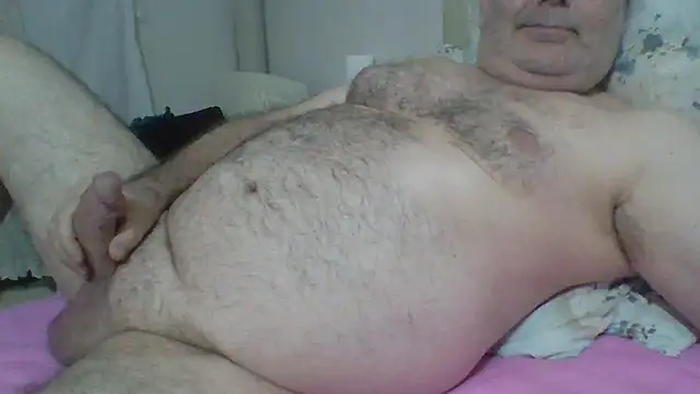 Snapshot of locoturco72 chatting on 04/14/26, 11:00 locoturco72 online show from 04/14/26, 11:00