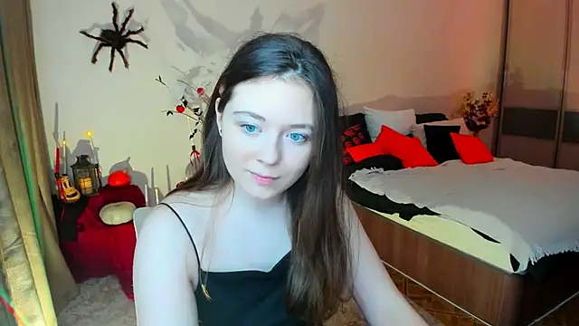 AlluringLookk online show from 11/02/25, 04:09