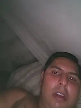 Snapshot of willersaulzambranobohorqu chatting on 11/01/25, 02:24 willersaulzambranobohorqu online show from 11/01/25, 02:24