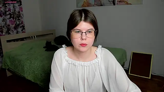 Beatrisss online show from 12/19/25, 02:40