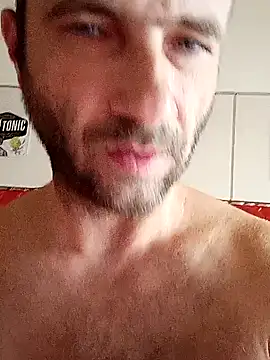 Snapshot of vasgabri chatting on 09/18/25, 05:53 vasgabri online show from 09/18/25, 05:53