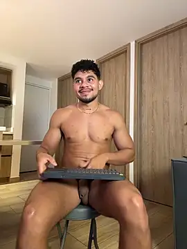 austin spears  online show from 06/19/26, 03:22