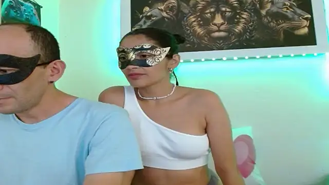 Snapshot of coplehot27 chatting on 03/01/26, 03:36 coplehot27 online show from 03/01/26, 03:36