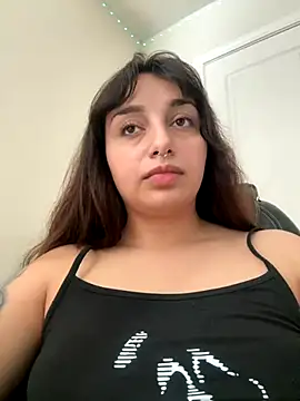 CharmingMaddie online show from 10/12/25, 05:34