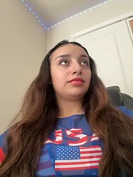 CharmingMaddie online show from 11/04/25, 03:11